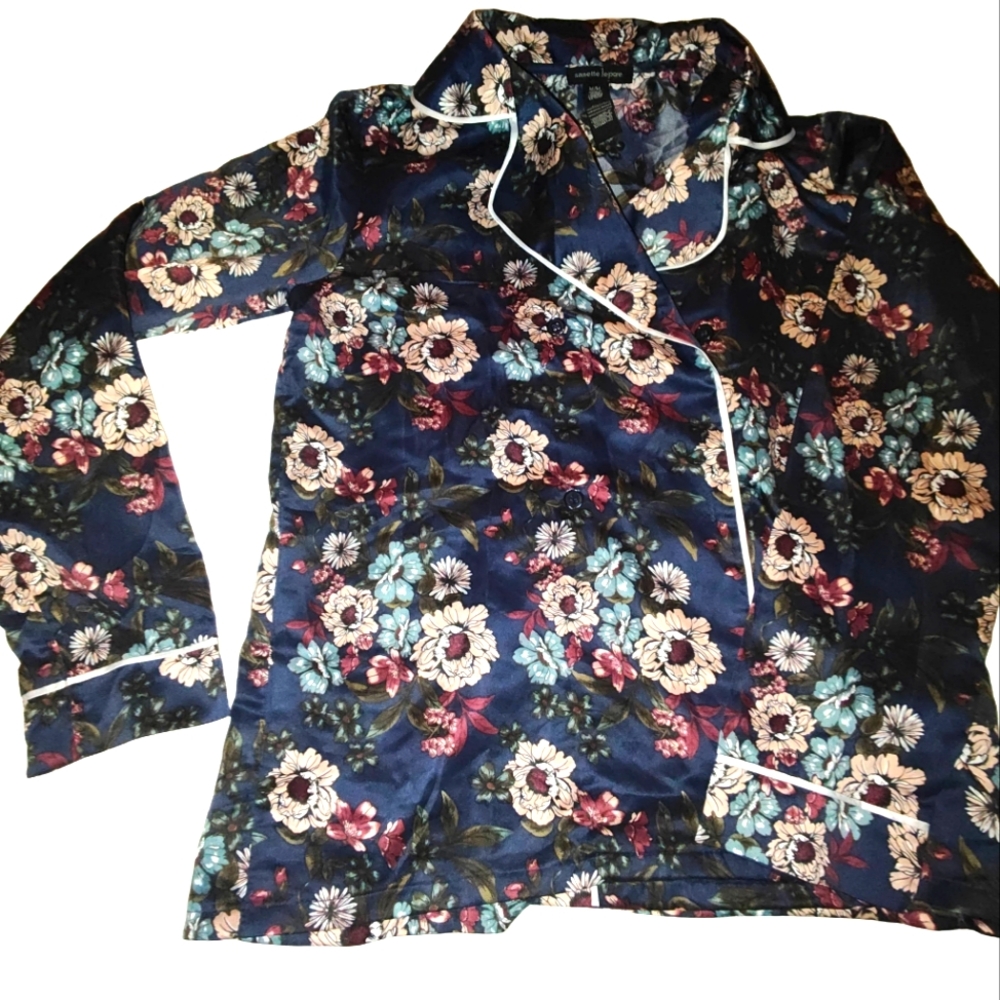 Nanette Lepore 2 piece Satin pajama set
